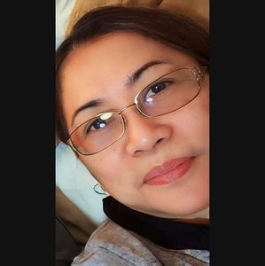 Meet your Posher, Lhoy